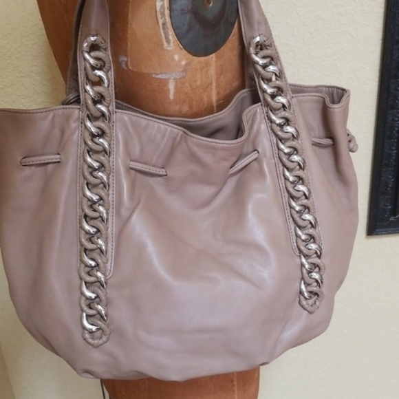 MICHAEL KORS LAMB LEATHER TAN AND SILVER PURSE - Picture 2 of 6
